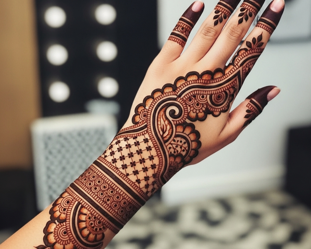 Mehndi Designs Khafif Back Hand