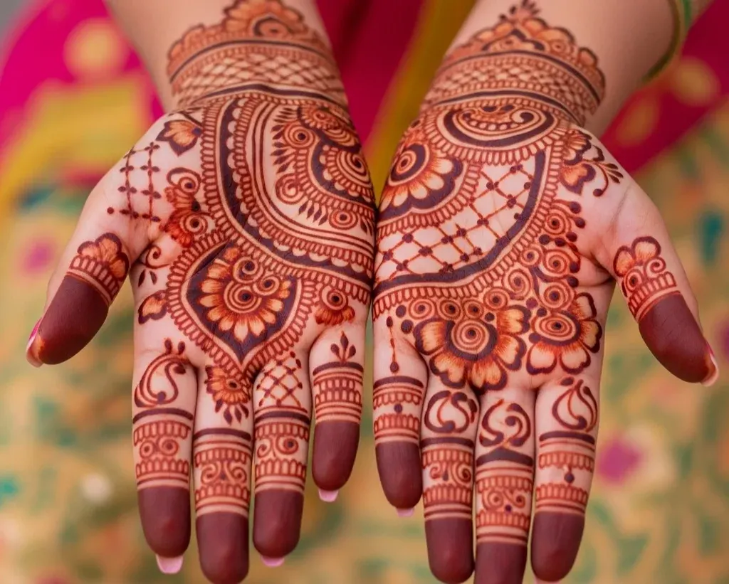 Beautiful Mehndi Designs for Girls