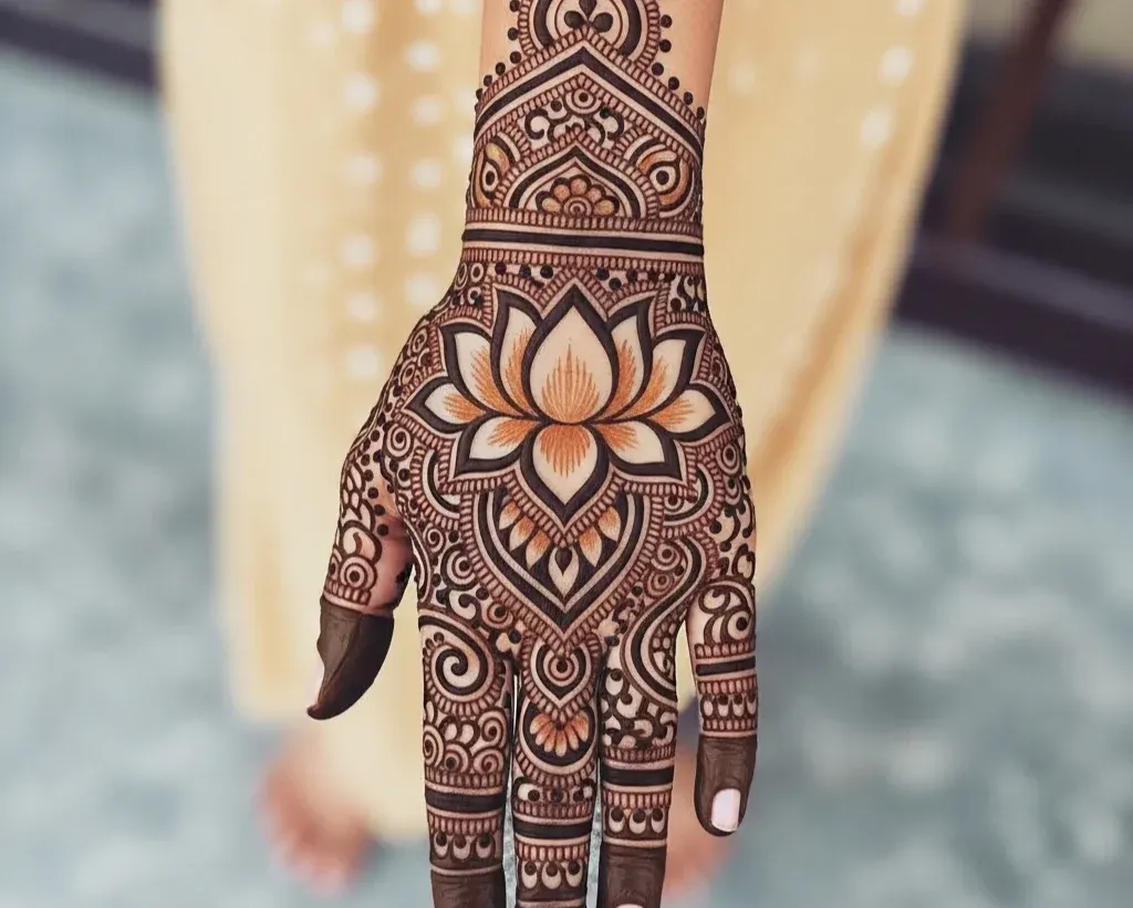 Instagram Stylish Back Hand Mehndi Designs Lotus